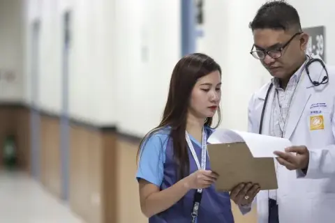 Podwyższone białko w PMR: Czy to sygnał poważnej choroby? Diagnoza