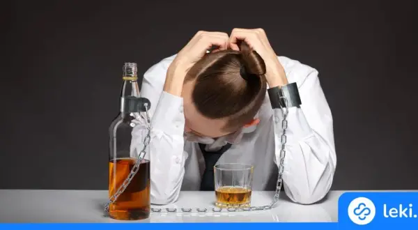 Czy alkohol obniża skuteczność pigułek? Prawda i porady