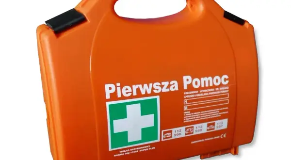 Apteczka: Ile kosztuje? Ceny, normy i wybór dla Twojego bezpieczeństwa