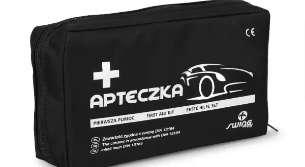 Apteczka samochodowa: Gdzie kupić DIN 13164 i na co uważać?